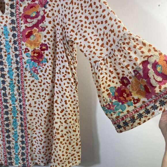 Womens Savanna Jane Floral Embroidered V Neck Tunic Top L Bell Sleeve - Picture 8 of 9
